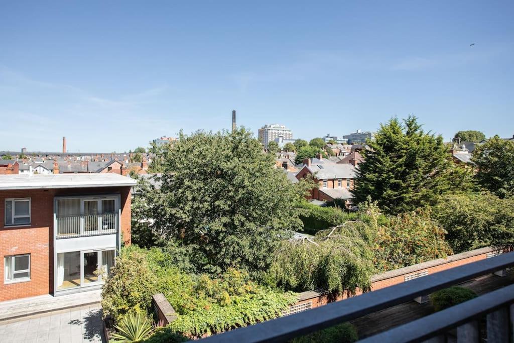 5* Ultra Luxury, Great Views, Underground Parking Apartment Belfast Bagian luar foto